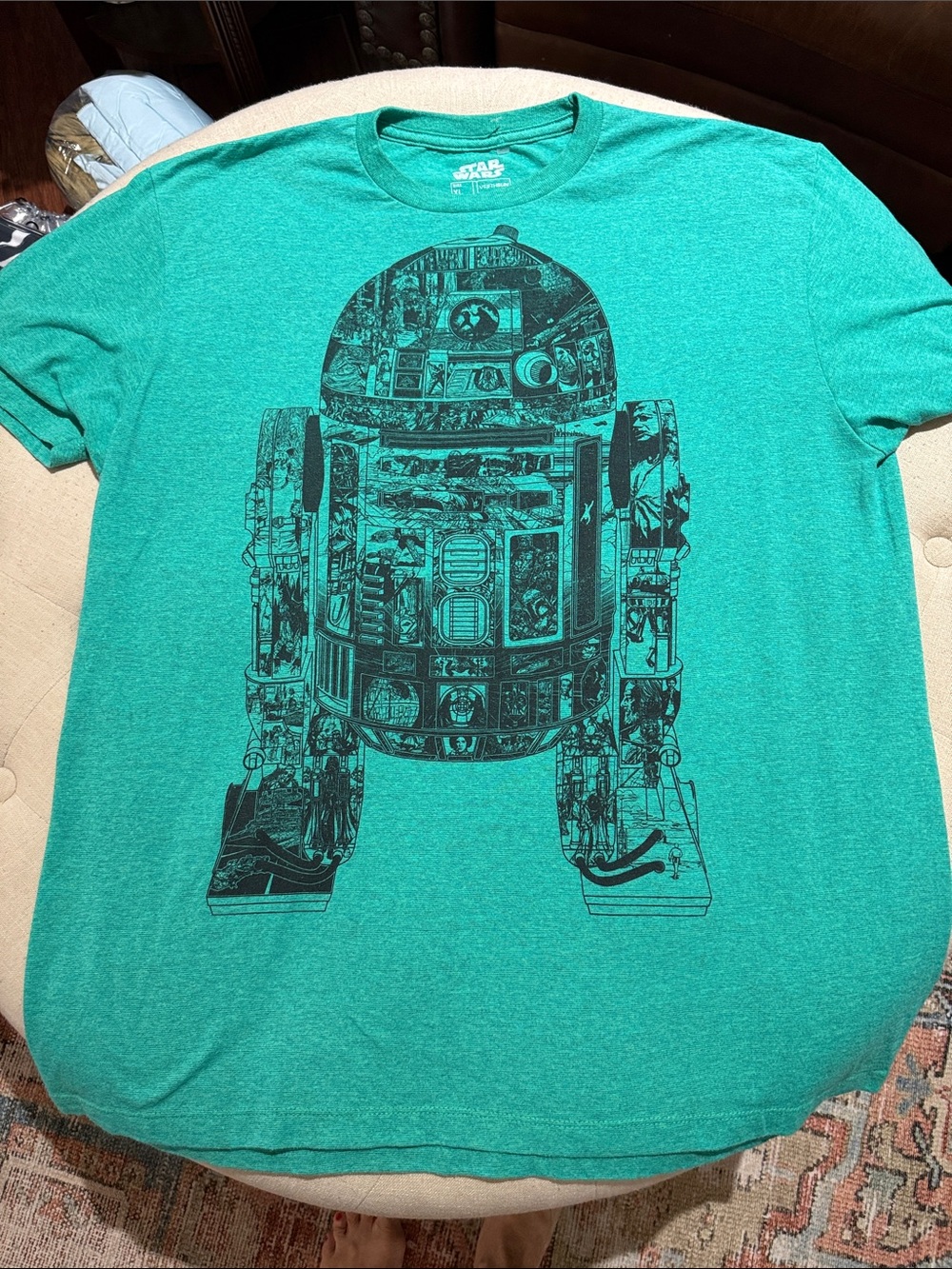 Star Wars Men's R2-D2 Graphic Tee in Teal Green